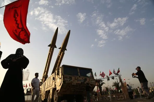 イラン将軍「米と組む国は戦火で燃える」、トランプ氏「非常に強く攻撃」応酬激化