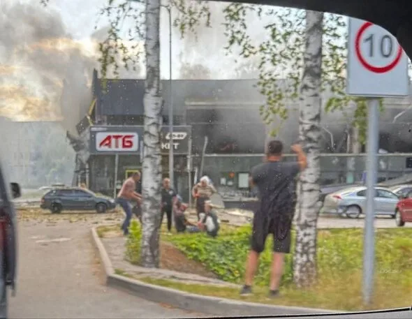 プーチンが警告「水中ドローンで英国を放射能津波に」 新型核兵器が実戦配備へ