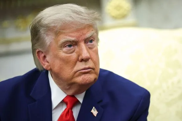 トランプ80歳、イランに「合意なければ仕事を終わらせる」警告 ゼレンスキー＆ネタニヤフと会談