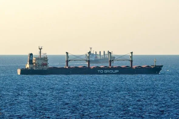 黒海でトルコ船がドローン攻撃、乗員4人負傷…ロシア行き貨物船に何が